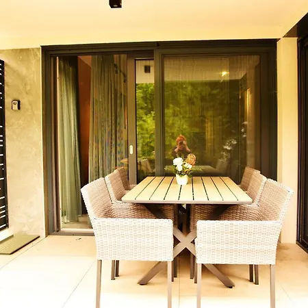 Olive Apartman Alsoors Exterior photo